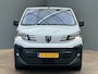 Peugeot Expert Standaard | 16" stalen velgen | Elektrisch bedienbare en verwarmbare buitenspiegels | Getint glas (70% lichtdoorlatend)