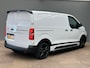 Peugeot Expert Standaard | 16" stalen velgen | Elektrisch bedienbare en verwarmbare buitenspiegels | Getint glas (70% lichtdoorlatend)