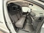 Peugeot Expert Standaard | 16" stalen velgen | Elektrisch bedienbare en verwarmbare buitenspiegels | Getint glas (70% lichtdoorlatend)