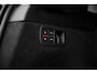 Audi Q7 Pro Line S Competition | Bekleding leder/alcantara incl. ruitstiksel en "S" logo | LED-koplampen | Parkeerhulp plus (voor en achter)
