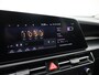 Kia Niro EV Light Edition 64.8 kWh | Navigatie | 17" LMV | Camera | Parkeer Sensoren | Cruise Control | Climate Control