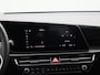 Kia Niro EV Light Edition 64.8 kWh | Navigatie | 17" LMV | Camera | Parkeer Sensoren | Cruise Control | Climate Control
