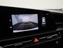 Kia Niro EV Light Edition 64.8 kWh | Navigatie | 17" LMV | Camera | Parkeer Sensoren | Cruise Control | Climate Control