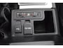 Toyota Land Cruiser 7 pers. 2.8 D-4D Executive | Panoramadak | Trekhaak | Treeplanken | Stoel-/achterbankverwarming | Stoelventilatie | Leder | Dodehoek detectie | JBL