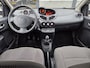 Renault Twingo 1.2-16V Collection LEUKE AUTO RIJDT EN SCHAKELT GOED