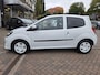 Renault Twingo 1.2-16V Collection LEUKE AUTO RIJDT EN SCHAKELT GOED