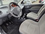 Renault Twingo 1.2-16V Collection LEUKE AUTO RIJDT EN SCHAKELT GOED