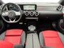 Mercedes-Benz A-klasse 180 AMG Line I Panoramadak I Leder I Widescreen