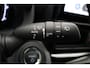 Toyota Yaris Cross 1.5 Hybrid 130 Dynamic | Bi-Tone | Achteruitrijcamera | Stuur, Voorruit en stoelverwarming | Apple Carplay & Android Auto |