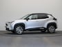 Toyota Yaris Cross 1.5 Hybrid 130 Dynamic | Bi-Tone | Achteruitrijcamera | Stuur, Voorruit en stoelverwarming | Apple Carplay & Android Auto |
