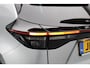 Toyota Yaris Cross 1.5 Hybrid 130 Dynamic | Bi-Tone | Achteruitrijcamera | Stuur, Voorruit en stoelverwarming | Apple Carplay & Android Auto |