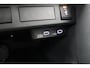 Toyota Yaris Cross 1.5 Hybrid 130 Dynamic | Bi-Tone | Achteruitrijcamera | Stuur, Voorruit en stoelverwarming | Apple Carplay & Android Auto |