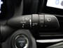 Toyota Yaris Cross 1.5 Hybrid 130 Dynamic | Achteruitrijcamera | Stuur, Voorruit en stoelverwarming | Apple Carplay & Android Auto |
