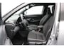 Toyota Yaris Cross 1.5 Hybrid 130 Dynamic | Bi-Tone | Achteruitrijcamera | Stuur, Voorruit en stoelverwarming | Apple Carplay & Android Auto |