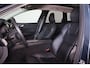 Volvo XC60 T8 Recharge AWD Inscription - Panorama/schuifdak - IntelliSafe Assist - Harman/Kardon audio - Adaptieve LED koplampen - Parkeercamera achter - Verwarmde voorstoelen & stuur - Parkeersensoren voor & achter - Elektr. bedienb. voorstoelen met geheugen - Draadloze tel. lader - Standkachel - Extra getint glas - Elektr. inklapbare trekhaak - 19' LMV