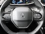 Peugeot e-208 EV Allure Pack 50 kWh 136PK | AppleCarplay/Android Auto | Parkeersensoren | FULL LED | Stoelverwarming | Lederen Stuurwiel | Climate Control | Adaptive Cruise Control | 16" LMV | Isofix | Privacy Glass |