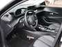 Peugeot e-208 EV Allure Pack 50 kWh 136PK | AppleCarplay/Android Auto | Parkeersensoren | FULL LED | Stoelverwarming | Lederen Stuurwiel | Climate Control | Adaptive Cruise Control | 16" LMV | Isofix | Privacy Glass |