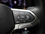 Volkswagen T-Roc 1.5TSI/150PK R-Line Blackstyle DSG · Navigatie · Apple/Android Car Play · Massagefunctie · Garantie tot Januari 2029 of 100000km.
