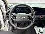 Kia Niro EV Light Edition 64.8 kWh | Navi | Bluetooth | Climate & (adaptieve) cruise control | Apple Carplay & Andorid auto | Fabrieksgarantie t/m 25-02-2031 + 3x 1 jaar* | NAP