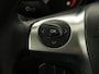 Ford Focus 1.6 EcoBoost Titanium | Stoelverwarming | Trekhaak | Xenon | Climate control | Park Assist | Bluetooth | Getint glas