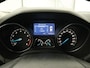Ford Focus 1.6 EcoBoost Titanium | Stoelverwarming | Trekhaak | Xenon | Climate control | Park Assist | Bluetooth | Getint glas