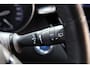 Toyota C-HR 1.8 Hybrid Style + BSM + PDC + LED