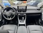 Toyota RAV4 2.5 Hybrid STYLE LEER STOEL/STUURVERW NAVI PARK-SENSOREN CAMERA APPLE/ANDROID EL-ACHTERKLEP CLIMA 18'' LM-VELGEN
