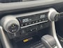 Toyota RAV4 2.5 Hybrid STYLE LEER STOEL/STUURVERW NAVI PARK-SENSOREN CAMERA APPLE/ANDROID EL-ACHTERKLEP CLIMA 18'' LM-VELGEN