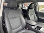 Toyota RAV4 2.5 Hybrid STYLE LEER STOEL/STUURVERW NAVI PARK-SENSOREN CAMERA APPLE/ANDROID EL-ACHTERKLEP CLIMA 18'' LM-VELGEN