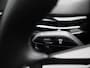 MG 4 MG4 64 kWh Luxury | LED Koplampen | Half Leder | Apple Carplay / Android Auto | Lichtmetalen Velgen | Privacy Glass |