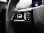 MG 4 MG4 64 kWh Luxury | LED Koplampen | Half Leder | Apple Carplay / Android Auto | Lichtmetalen Velgen | Privacy Glass |