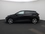MG 4 MG4 64 kWh Luxury | LED Koplampen | Half Leder | Apple Carplay / Android Auto | Lichtmetalen Velgen | Privacy Glass |