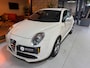 Alfa Romeo MiTo 1.4 T Quadrifoglio Verde Leder Bluetooth Parkeersensoren Airco Rijklaar