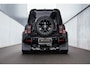 Land Rover Defender V8 | Urban XRS 1/25 | Pano | Elektrische stoelen | 23 inch velgen | Stuurverwarming | 360 camera |