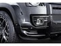 Land Rover Defender V8 | Urban XRS 1/25 | Pano | Elektrische stoelen | 23 inch velgen | Stuurverwarming | 360 camera |