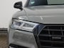 Audi Q5 50 TFSI e quattro S edition | NL-auto | Panoramadak | Trekhaak | Camera | Adaptive cruise | Dodehoekdetectie | Virtual cockpit |