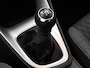 Toyota Yaris 1.5 VVT-i Dynamic 850kg trekgewicht | Apple Carplay/Android Auto | Lichtmetalen Velgen | NL-Auto | Metaallak |