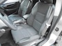 Volvo V70 2.4 AUTOMAAT ZEER NETJES DEALEROND NL-AUTO
