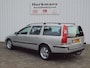 Volvo V70 2.4 AUTOMAAT ZEER NETJES DEALEROND NL-AUTO