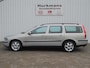 Volvo V70 2.4 AUTOMAAT ZEER NETJES DEALEROND NL-AUTO