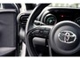 Toyota Yaris 1.5 Full Hybrid Dynamic Automaat | Panoramadak | Climate control | Adaptieve cruise control | Achteruitrijcamera | licht en regensensor