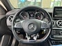 Mercedes-Benz A-klasse 180 Ambition AMG-pakket, Led, Leder
