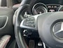 Mercedes-Benz A-klasse 180 Ambition AMG-pakket, Led, Leder