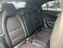 Mercedes-Benz A-klasse 180 Ambition AMG-pakket, Led, Leder