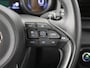 Toyota Yaris 1.5 Hybrid Bi-Tone | Parkeersensoren V+A | BLS | HUD | Navigatie