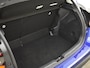 Toyota Yaris 1.5 Hybrid Bi-Tone | Parkeersensoren V+A | BLS | HUD | Navigatie
