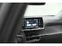 Peugeot 2008 PureTech 130 EAT8 Allure | Parkeersensoren | Navigatie | Apple Carplay | Climate Control
