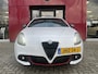Alfa Romeo Giulietta 1.4 Turbo Sport | 18" Velgen | Carbon kit