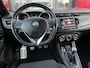 Alfa Romeo Giulietta 1.4 Turbo Sport | 18" Velgen | Carbon kit