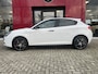 Alfa Romeo Giulietta 1.4 Turbo Sport | 18" Velgen | Carbon kit